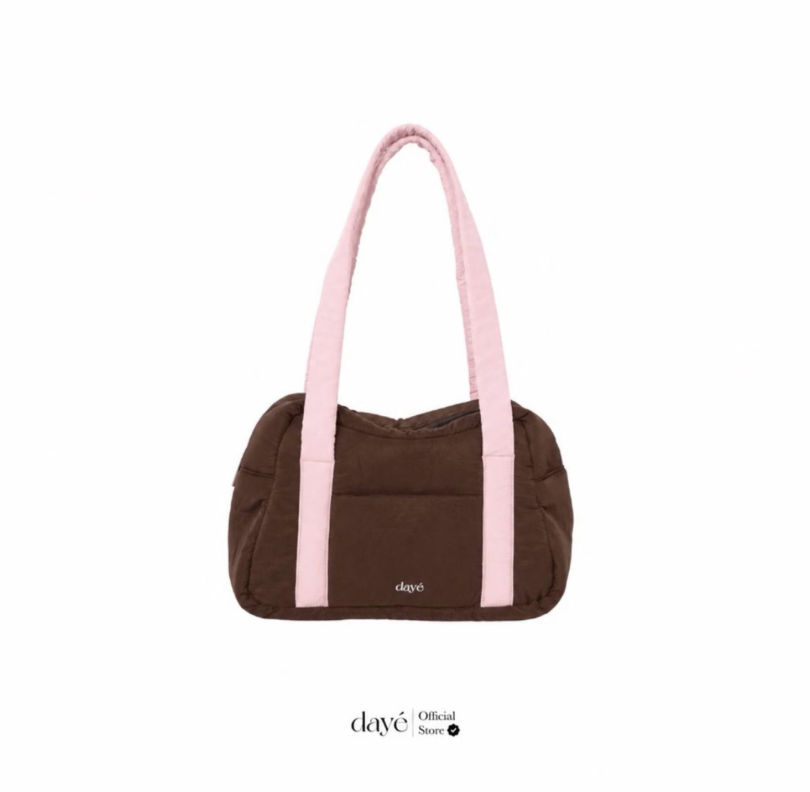 threadshopee's tweet photo. Shoulderbag dengan ukuran sedang dan desain simple. Tas ini cocok banget untuk kamu yang ingin tampil kasual tapi tetap mengikuti trend. Ukurannya tidak terlalu kecil juga membuat kamu menjadi lebih leluasa untuk membawa banyak barang✨

https://t.co/7sfFmJl4np https://t.co/tkdg9923MZ