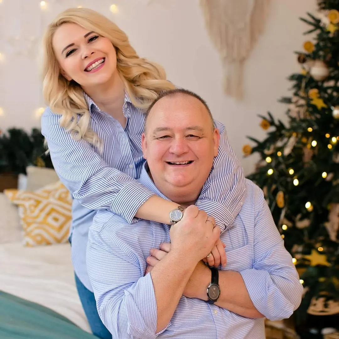 FranceddRiosmEa's tweet photo. Wishing you Happy Holidays and a Merry Christmas! May your days be filled with joy, and may all your dreams and wishes come true. All the best, Alla and Michael https://t.co/feO30UmJEi