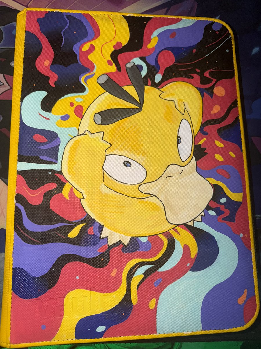 enemy_ht_'s tweet photo. A viewer and friend of mine surprised me with a custom painted binder. It came in the mail today and I am so blown away by it. I have the best community ever! #pokemon https://t.co/D1MP9UQC5y