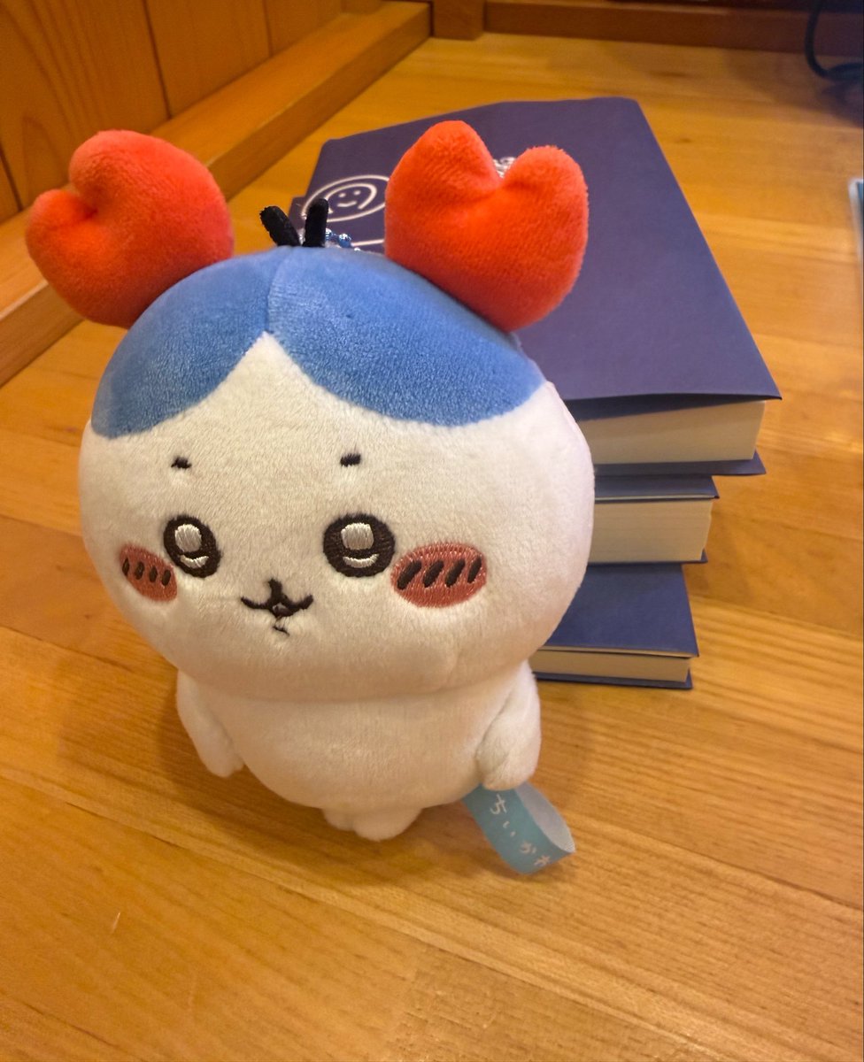 mocomocono11's tweet photo. 1日6〜9キロ歩いて、産休入って本を15冊読み、角煮を4時間煮込み出したり、夫の好きな芋蒸しパンを作ったり、刺繍したりしてるのを見て、夫が、「体力気力ある人から仕事取り上げると、妊婦でもこうなるんや…」とちょっと引いてて面白い
今なら私何にでもなれそう https://t.co/FShSZfALWk