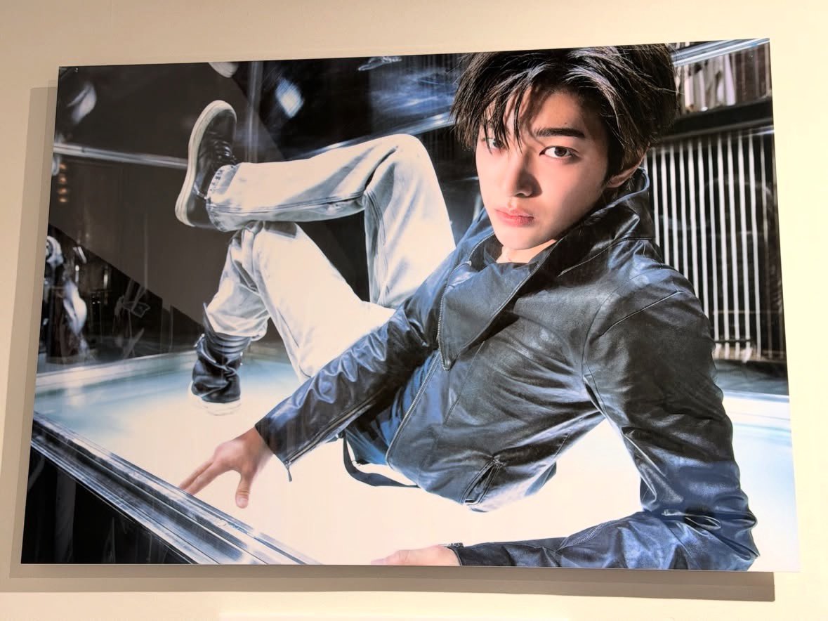 S2_D_214's tweet photo. 디페스타 건호 ㅁㅊ… https://t.co/oC6RK5s6Gl