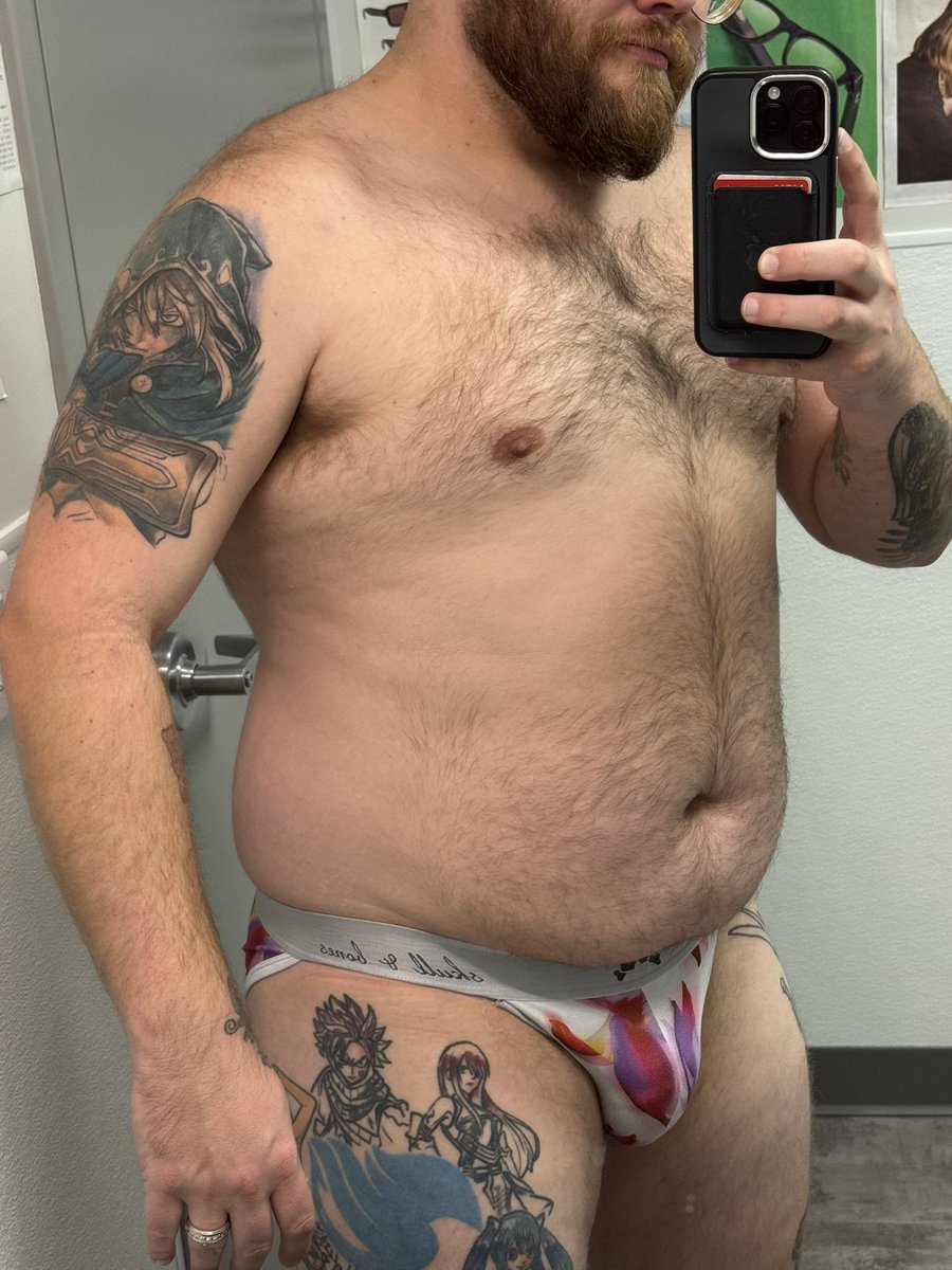 LoganTroyXXX's tweet photo. I still love this pair of underwear! https://t.co/5wd6tMmMdA