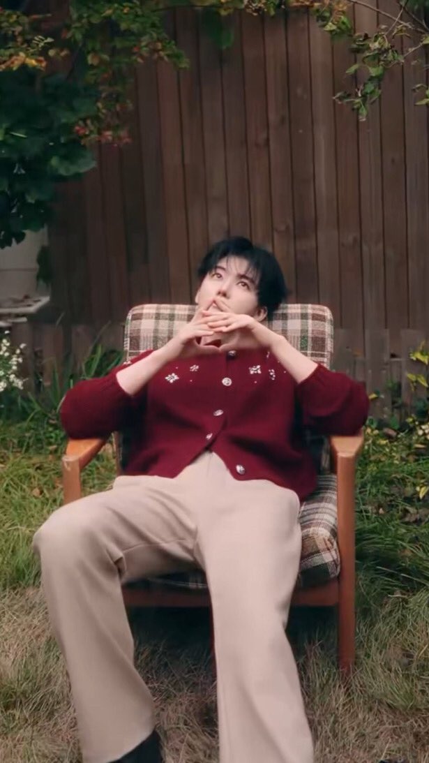 dollzna's tweet photo. i love these fit on jaemin he looks gorgeous🥹

#JAEMINxBARRIE https://t.co/j0E86jajvv