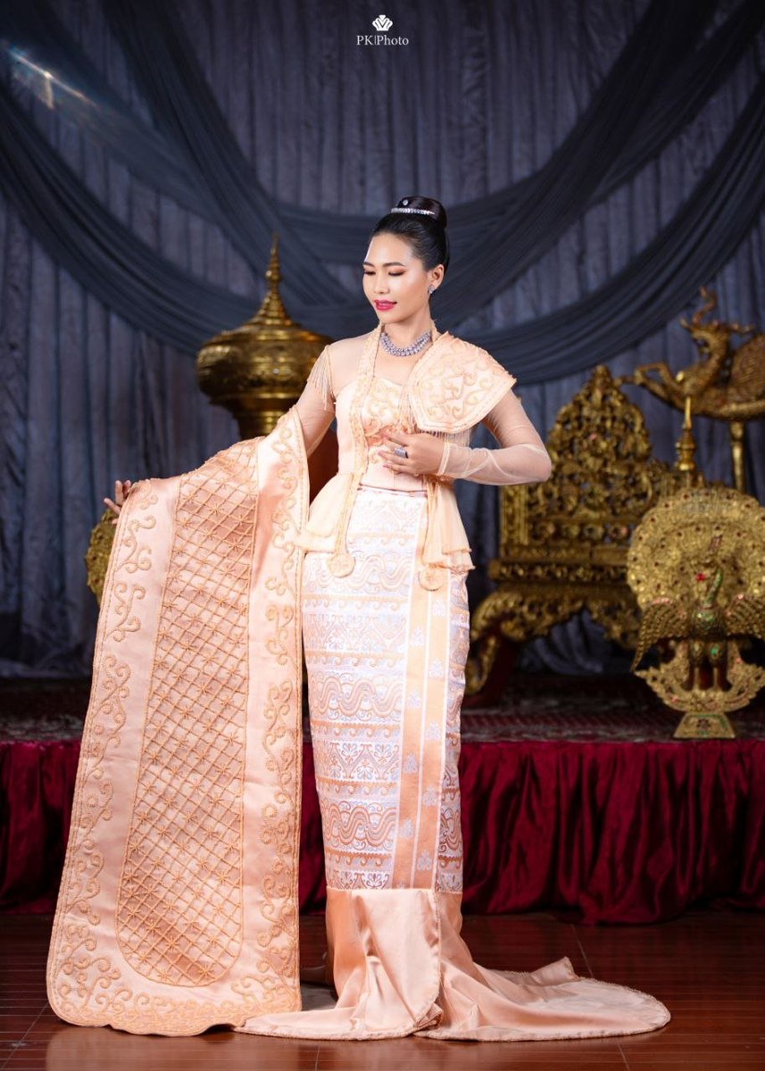 KhaingW25053's tweet photo. Respect our culture. Recognize our roots. Credit our heritage.

GMMTV, please take responsibility.

#RespectMyanmarCulture
#CreditOurHeritage
#GMMTVAccountability
#Myanmar#Crd https://t.co/Paw0v0ewcz