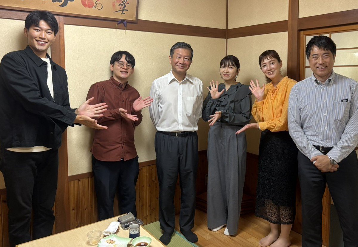 hinomakoto's tweet photo. 来月60歳。長い休暇を経て12月に定年退職です。この10年ほどは後進の育成に尽力しましたが、立派に育ち局内外で活躍する教え子たちの姿を見ていると、王道とは程遠い38年の放送人生にも意義はあったのかなと。技能と思いを皆に託し、老兵は西日本放送を卒業します。作戦終了。ありがとうございました。 https://t.co/qAeA6VkuA9