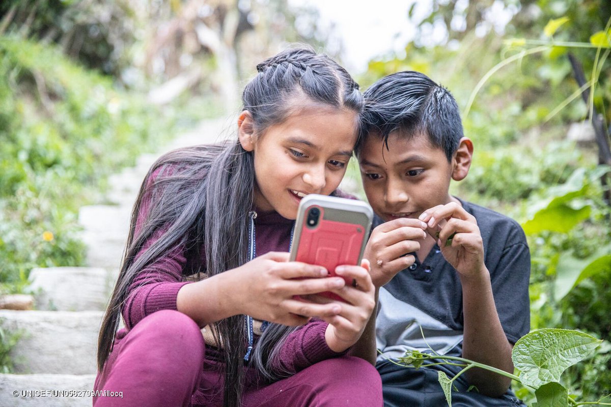 UNICEFChina's tweet photo. "Protecting children in the digital age is a shared responsibility requiring action across society, including from the technology sector. We now need to translate these commitments into concrete action."

-UNICEF Rep @AmaSande at the Intl Conference on Child Online Protection https://t.co/OYB3Hvctju