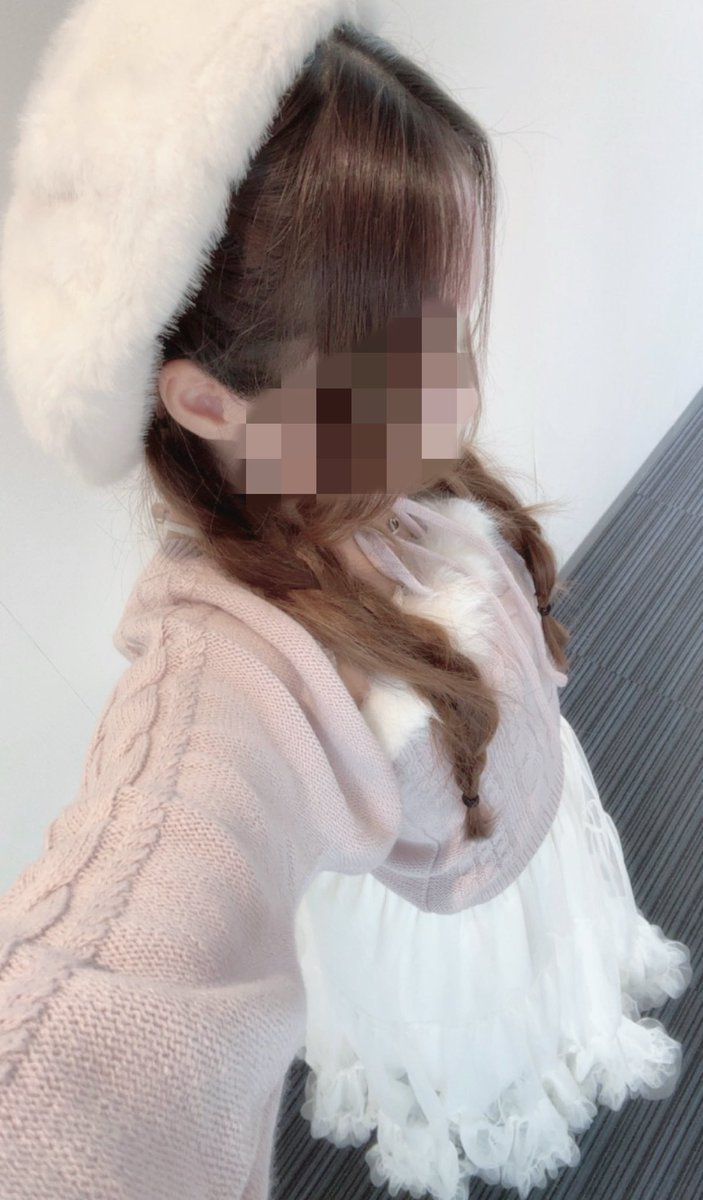 wcsyu's tweet photo. かなりの系統チェンジ https://t.co/FuFTcCqJPH