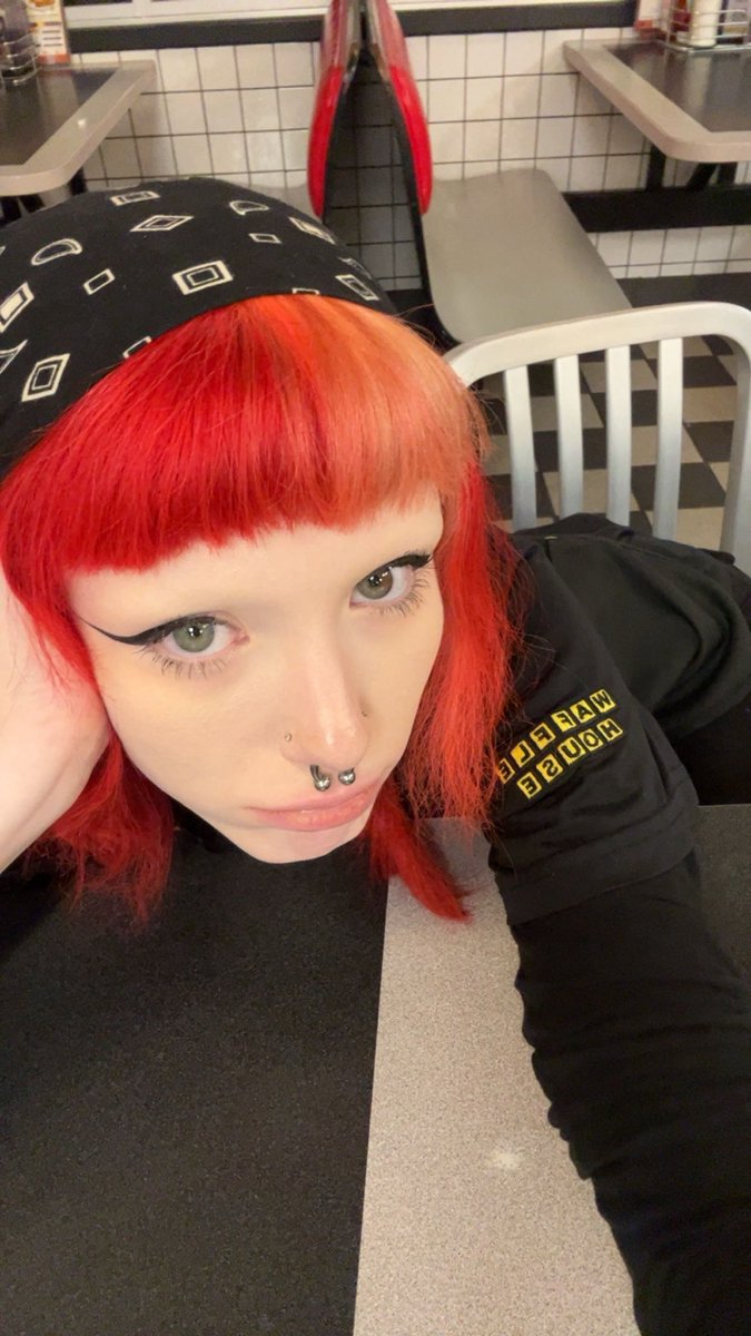 bimplizkit69 tweet picture