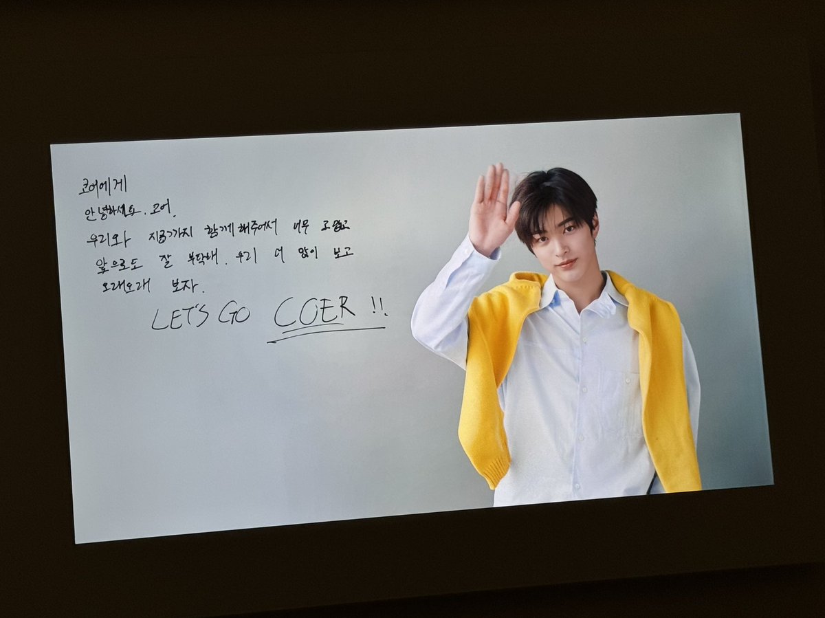 Bapbap_0214's tweet photo. 🫳🏻🫳🏻🫳🏻

#KEONHO #건호 https://t.co/nEd9yVdu9A