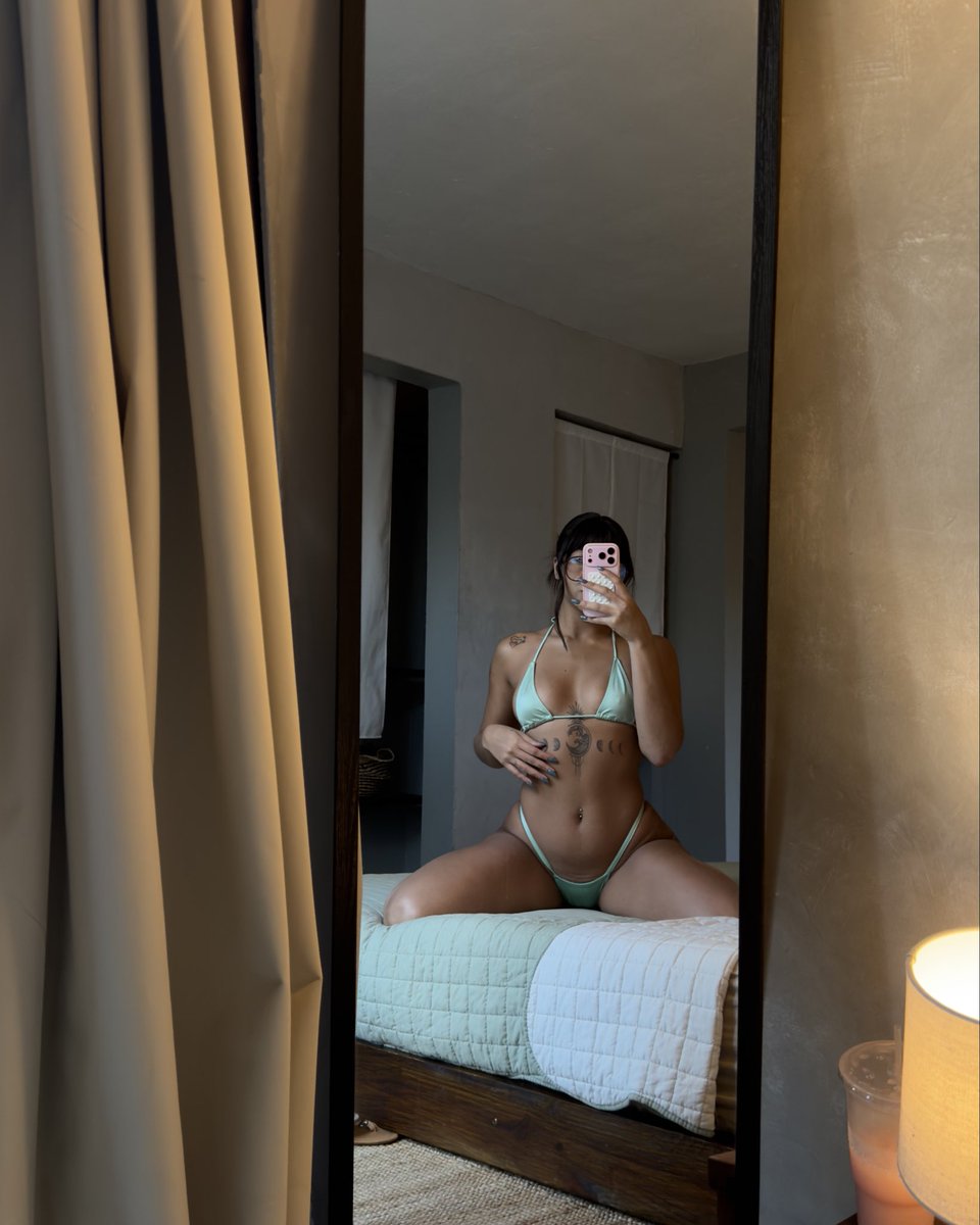 Secretcodepr's tweet photo. la muñeca de ustedes🤍
@anaadelmaar https://t.co/BVsQ9Al7pu