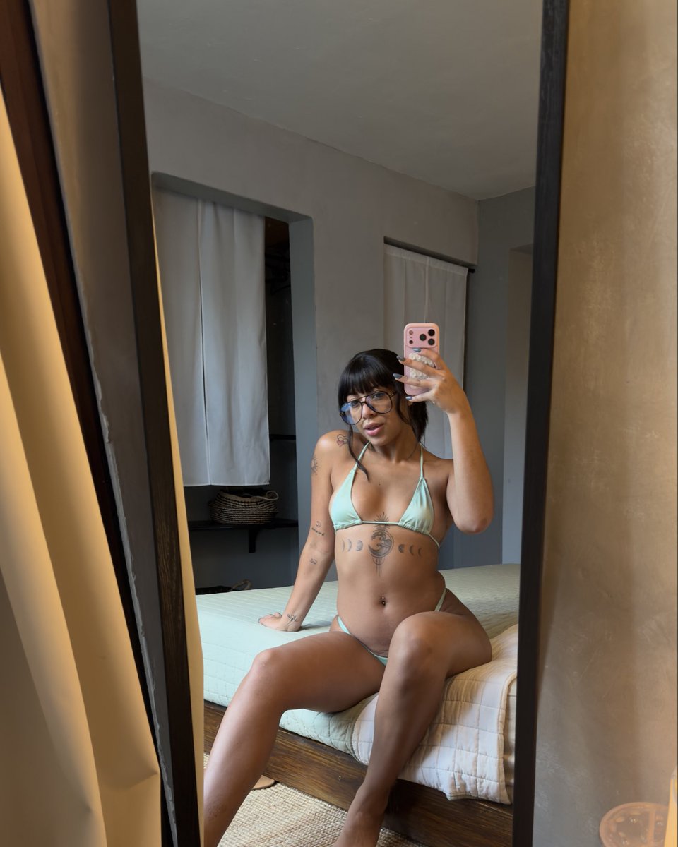Secretcodepr's tweet photo. la muñeca de ustedes🤍
@anaadelmaar https://t.co/BVsQ9Al7pu