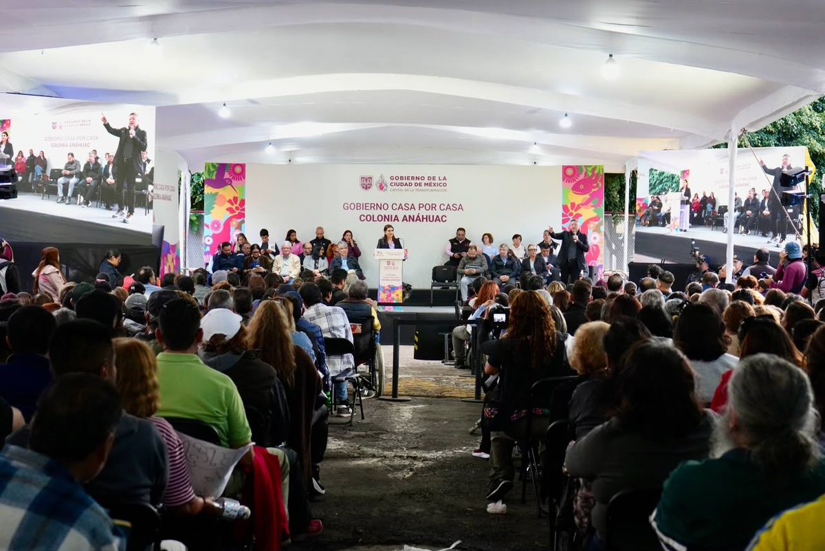 SOBSECDMX's tweet photo. @ClaraBrugadaM También se iniciará la segunda etapa de la Utopía México-Tenochtitlan, con énfasis en las áreas de cuidado, y el próximo desarrollo de una nueva Utopía en la colonia Pensil.

#ObrasQueTransformanLaCapital https://t.co/N6z9CIUkrS