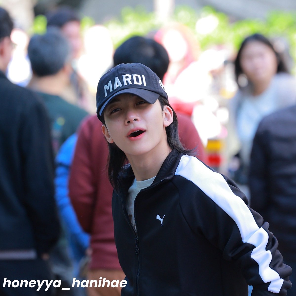 yami_like_candy's tweet photo. 너무 귀엽게 생겼어 진짜 성격 보고 좋아하는 건데 https://t.co/9p1GVUUduB