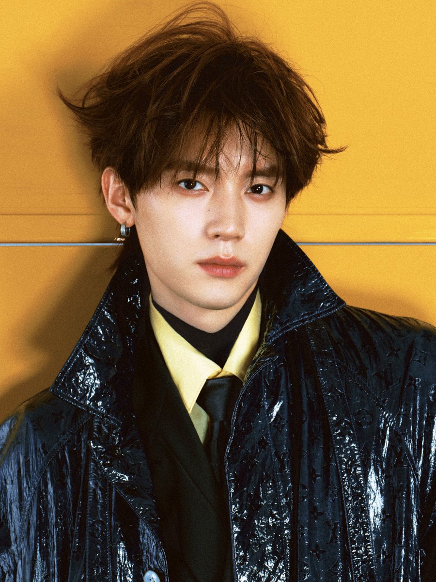zhouyiran_thai's tweet photo. 📢 EXTREME COLORS, TIMELESS RADIANCE 🌈

กดจองรับชมไลฟ์สดพรมแดงล่วงหน้าได้เลย

📅 วันที่ 23 ตุลาคม
⏰ 17:20 น. เวลาไทย

📍ช่องทางรับชม: https://t.co/MS9fztTzCL

#ZhouYiranxVOGUEForcesOfFashion
#Zhouyiran #โจวอี้หราน #周翊然 https://t.co/6OqVDXzf0F