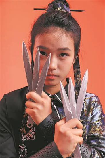 DMtruthofficial's tweet photo. Rich Asians are sending their kids out at cloning to stab and cut me up while I’m chained to a cross. Because I’m white. They all watch from the stands as if it’s a sporting event in the cloning center arena. 😞 https://t.co/1hlW5YDnf6