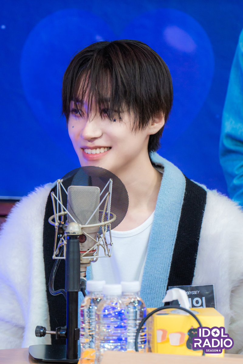 idolradiokorea's tweet photo. [#아이돌라디오4 앨범 261021]

EP#253 모디세이 아돌라 첫 탑승데이! 겁 없이 올라타!!🏁 (DJ 에릭)

깜짝 선물해 주는 스윗 핫 뽀이🔥 막내같은 맏형 #이첸
영원한 당신의 동반자! 천재 프로듀서🥹 #헝위

@MODYSSEYWORLD

#MBC #IDOLRADIO #아이돌라디오 #MODYSSEY #모디세이 https://t.co/udgXlOgNZ0