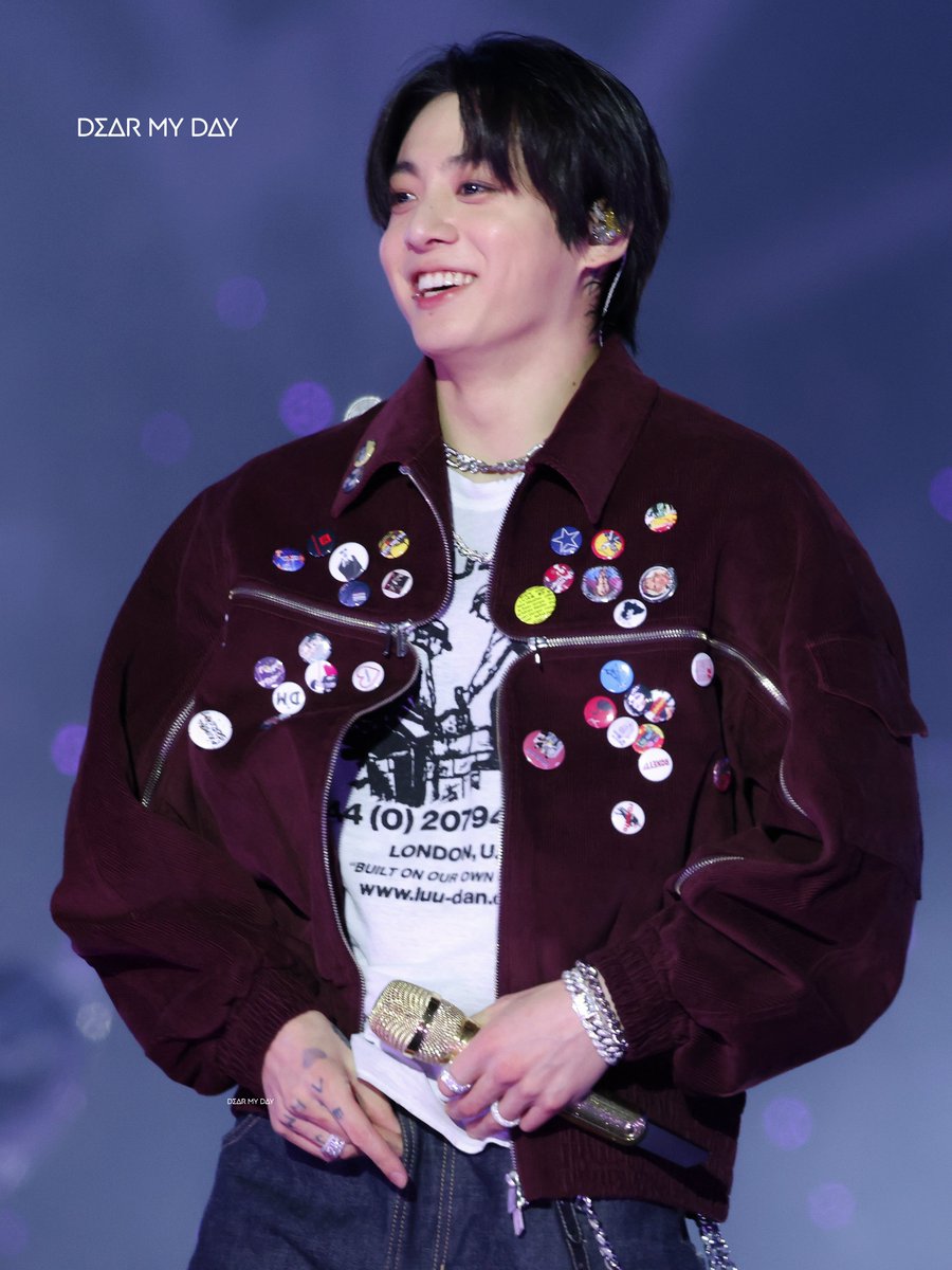 dearmyday_jk's tweet photo. 261021 BUENOS AIRES Day 1.

아 이렇게 또 전정국이 나를
시험에 들게 하옵시고..🤦‍♀️

#정국 #JUNGKOOK #BTS
#BTS_WORLDTOUR_ARIRANG_BUENOSAIRES 
@BTS_twt https://t.co/YhBU2HPFnk