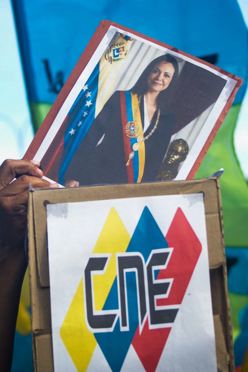 ventevzlalara's tweet photo. Lara unida en una misma causa y a una sola voz: libertad inmediata de los presos políticos, regreso seguro de María Corina Machado y elecciones presidenciales ya. #Lara #Barquisimeto https://t.co/nCH7yDoRnZ