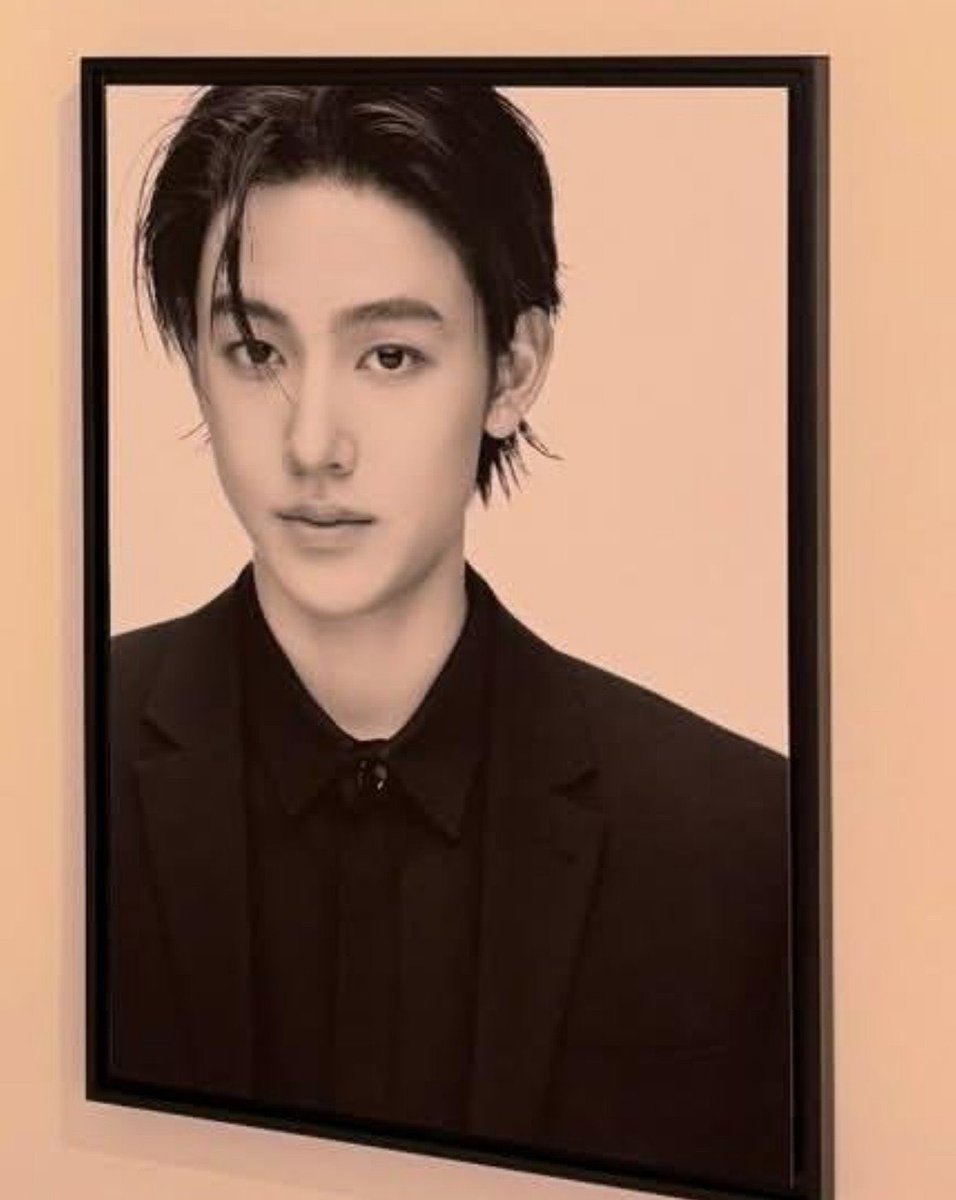 seonghyvn's tweet photo. DEYMM BERSIMPUH GUE😭😭🧎🏻‍♀️‍➡️🧎🏻‍♀️‍➡️🧎🏻‍♀️‍➡️ https://t.co/x2wfeMdmMJ
