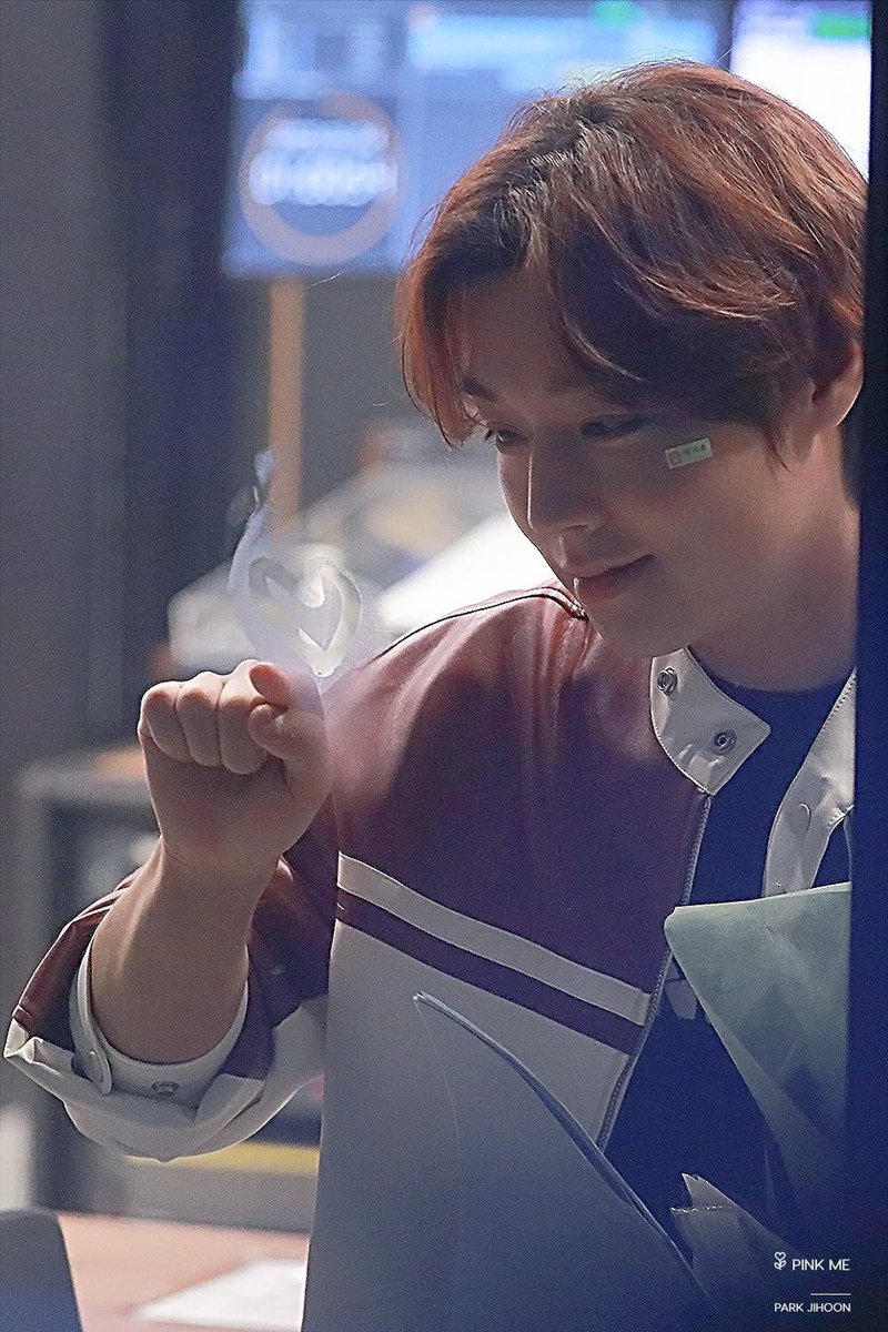 Zr7l_'s tweet photo. 호오 ~                                               ♡ https://t.co/Bh1qrMLasn