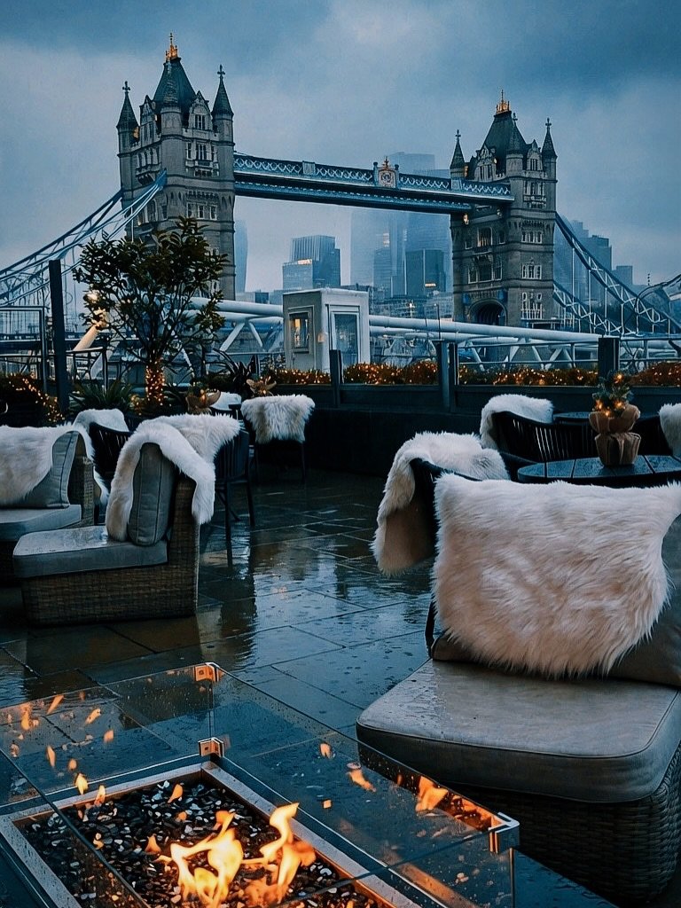 NatureRoot88's tweet photo. Tower Bridge, London https://t.co/DR7HTjsUd4