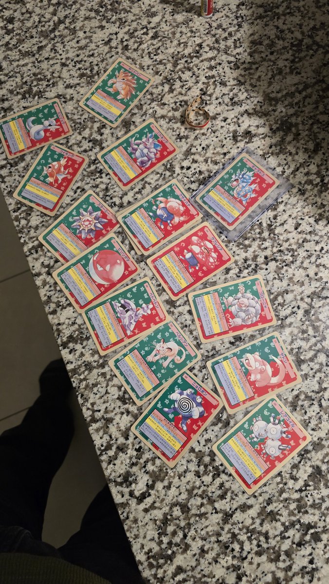 CoinGuideWW's tweet photo. My collection of all 151 of the original 1997 pokemon cards continues to grow https://t.co/RuC5r8VE92