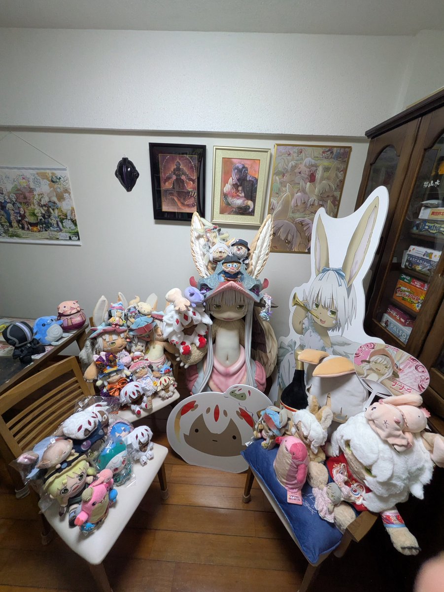 raurian_siel's tweet photo. 君たちこれから5週間は家を留守にすることが多くなると思うので留守番頼んだよ🐰 https://t.co/zGen6g6VnG