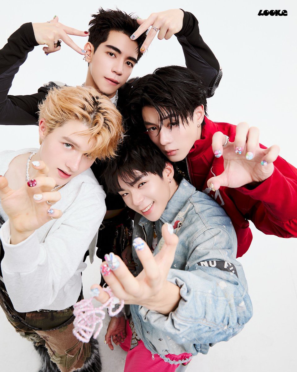 Elyseen_Pz's tweet photo. A new Gelboys’ interview with outsidermagazine https://t.co/1jC2AMzfnY #Gelboys #PIDEmonthapoom #NEWCHAYAPAK #PJmahidol #LEONBROCCO https://t.co/jcz3TUA1Jw