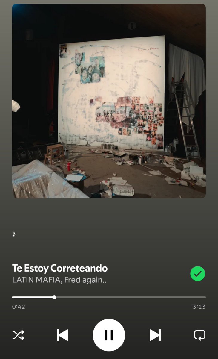 mmpler's tweet photo. Me voy a tatuar está canción en las venas https://t.co/DeyAqA0CJv