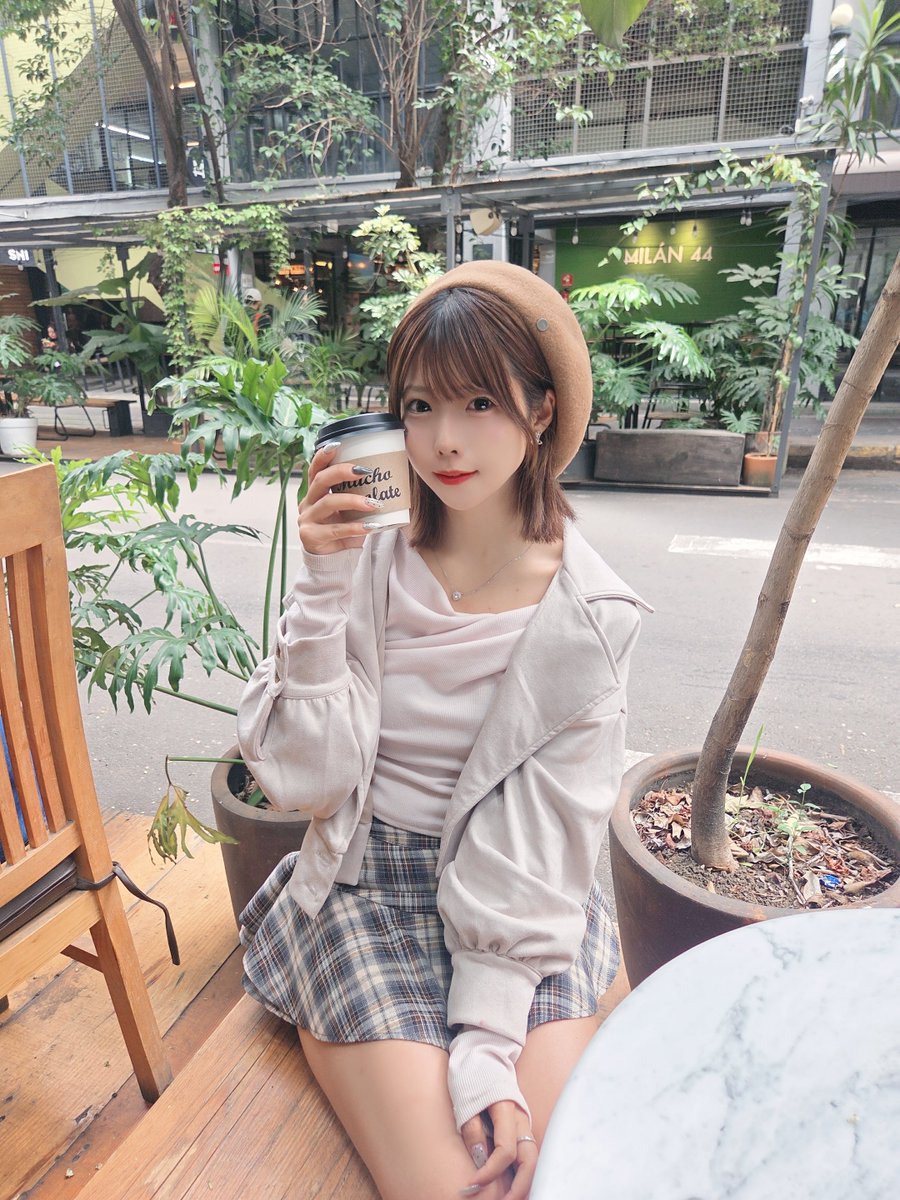 nyarome_cos tweet picture