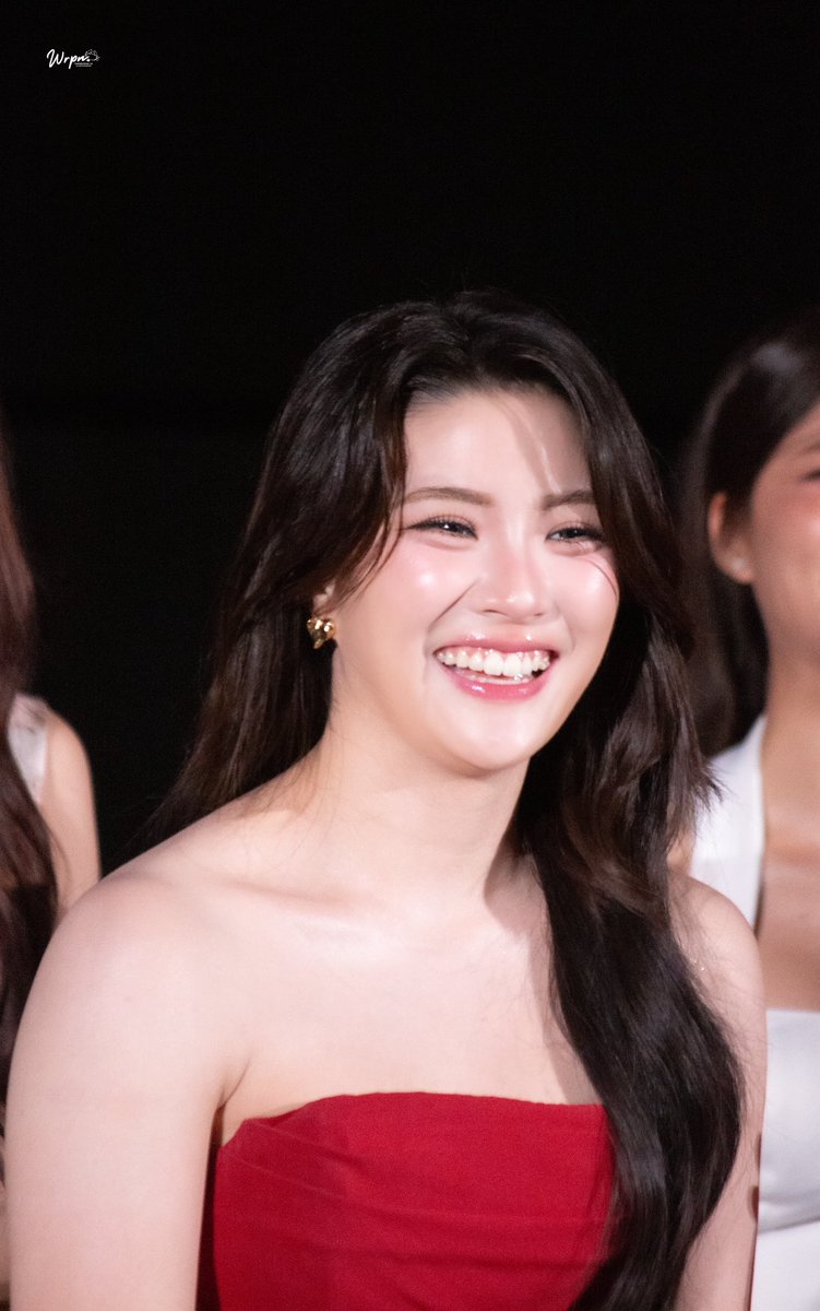 wrpn_ws's tweet photo. ยังคงหลงรักรอยยิ้มสดใสของจินนี่เสมอ 😁🫰🏻♥️

LOVE ON HIRE FIRST EP
#LoveOnHireEP1EP2
#ginnynatnicha https://t.co/utv52YZFlU