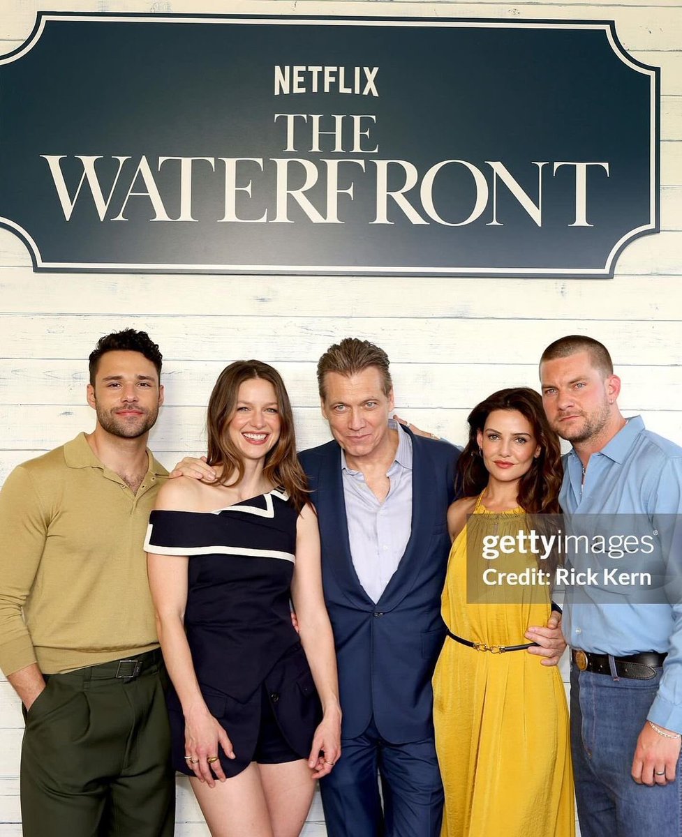 hearts4melissa's tweet photo. both cancelled after season 1 💔💔 https://t.co/HEW2YSM9M0