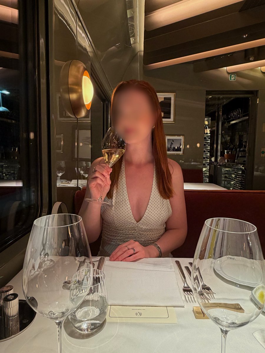 ivyeverly_to's tweet photo. A glamorous evening on the Orient Express 🚂🇮🇹 https://t.co/eUzwUbRwrV