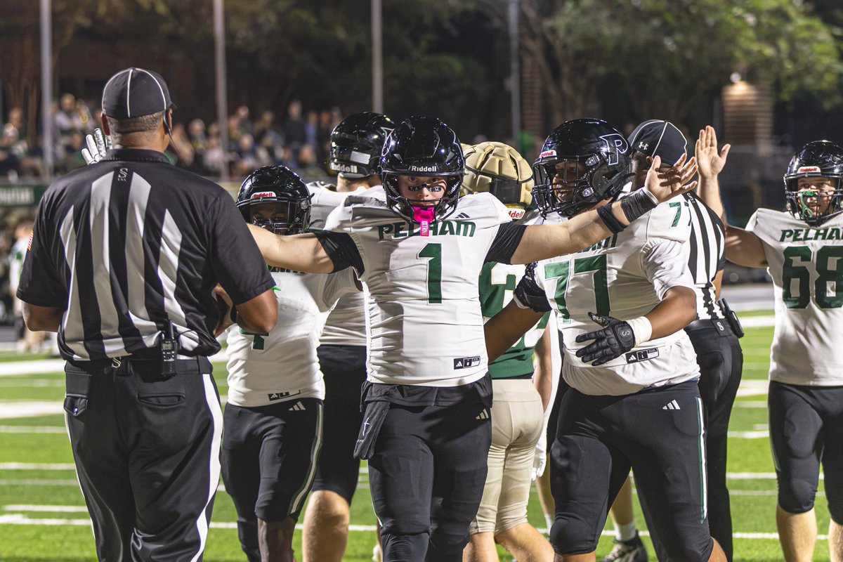andrewtsimonson's tweet photo. Pelham is in the playoffs for the second-straight year thanks to a big defensive stand at Mountain Brook and heroics from Marcus Arnold, whose 226 yards and two touchdowns included the game-winner.

Photos by Tracy Franklin & Story: https://t.co/9jjbDzvpzE

Thanks to @CoosaPinesFCU for its support.