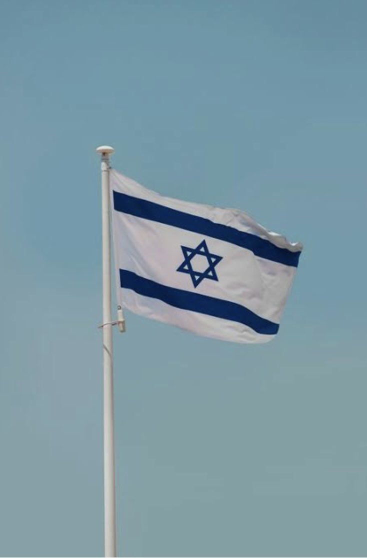 SharonDavifsnv's tweet photo. Mention one thing this flag gave to the world https://t.co/ZdJvQEchMY