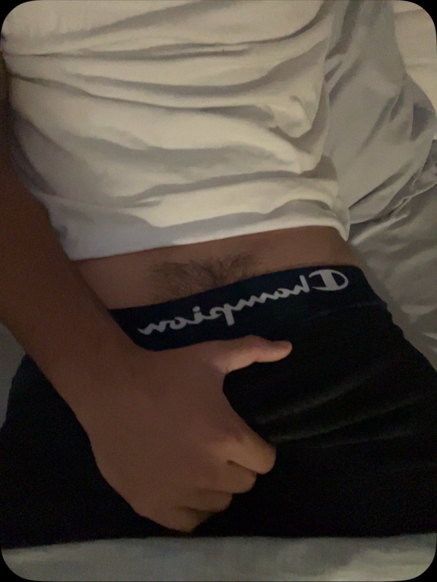 alxtrdrs's tweet photo. who wants to trade? #latino #mlm #gay #trade #teen #dick #cock #young #hispanic #boxers #bulge #horny #nsfw #baited #baitedboys #teendick #cum #nut https://t.co/OmA8KmQUvU
