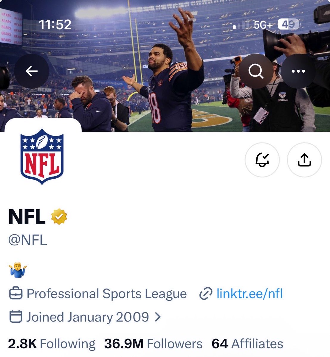 Directhim's tweet photo. Face of the league 🥶🐻⬇️ https://t.co/NKwTXK6Gy1