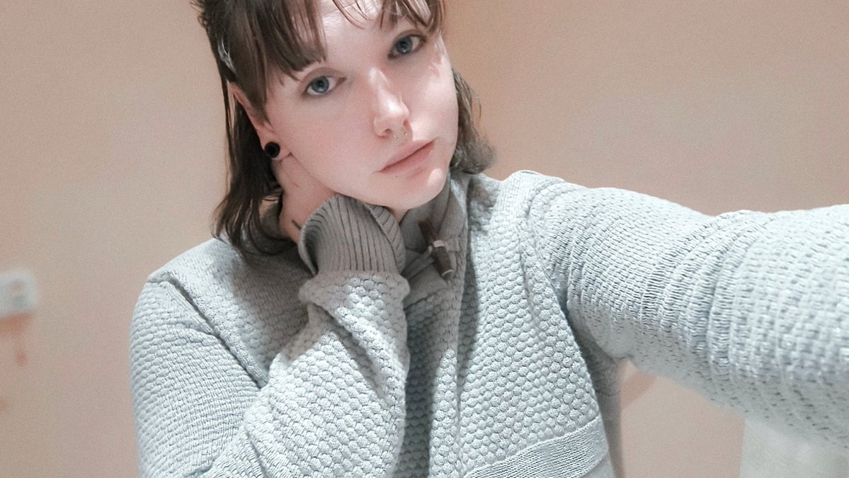 amalillyse's tweet photo. P'tite tête du matin 🖤 https://t.co/O92HRyN8Rb