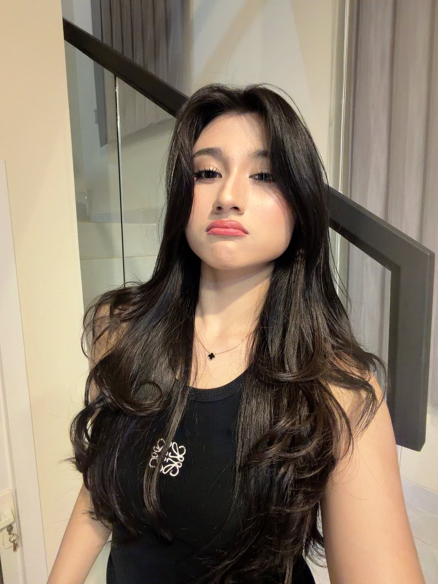 SW_RaishaJKT48 tweet picture