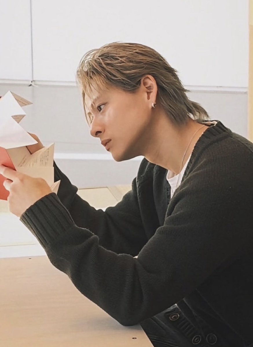 x2ghju's tweet photo. はぁ…
美しすぎる…
ほんとにこの世にこんな人いるのか？
#Number_i
#平野紫耀
#iLYs
#Lv https://t.co/kcRYZBgQ1b