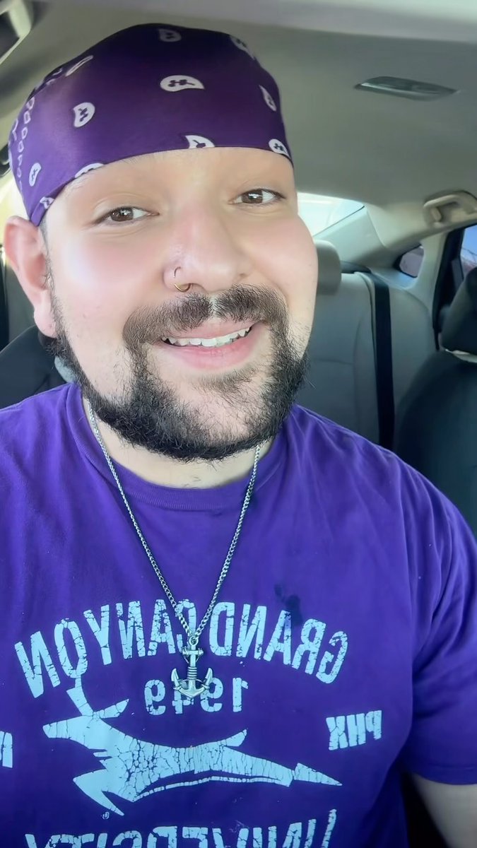 edued_'s tweet photo. Loading up for the workout, focused on the vision and the goals ahead. https://t.co/Axq8J1hQOJ