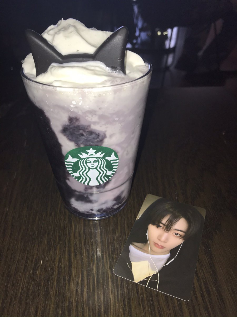 taenyan81o's tweet photo. TAESAN https://t.co/5ryowylVCH