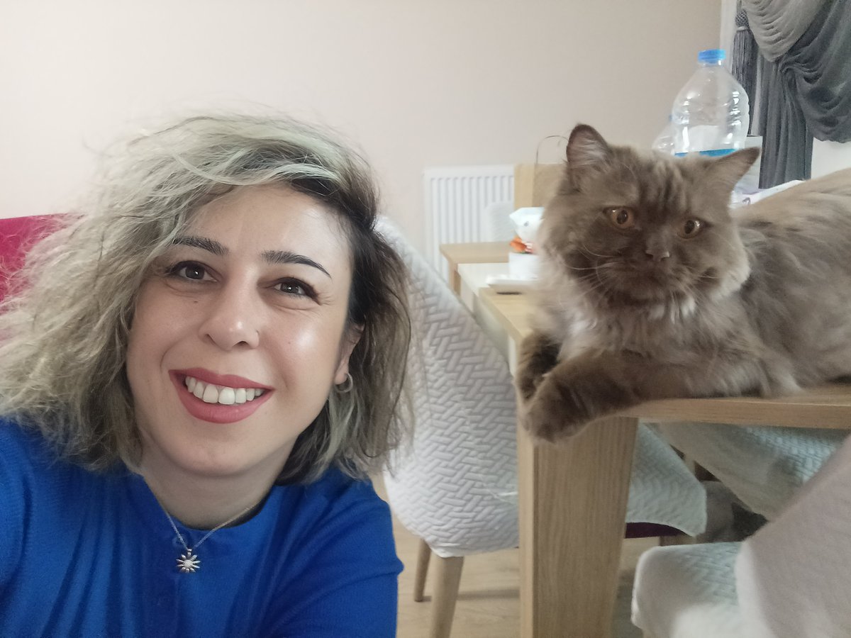 Mozkurt44's tweet photo. Usluyum çek dedi🤪😻 https://t.co/E2PqitlbSc