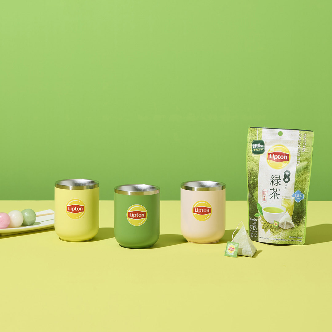 Lipton_Japan's tweet photo. ✨白湯専科 × Lipton✨  10/19(月)から 熱湯を飲みごろ温度に冷ましてくれる 白湯呑みタンブラーが発売中🍵💛  白湯はもちろんのこと、 リプトンの緑茶も おいしい温度で楽しめちゃう💚  📍ドウシシャマルシェ
📍全国のロフト
ぜひチェックしてね🍃 https://t.co/zEra0hMC0i