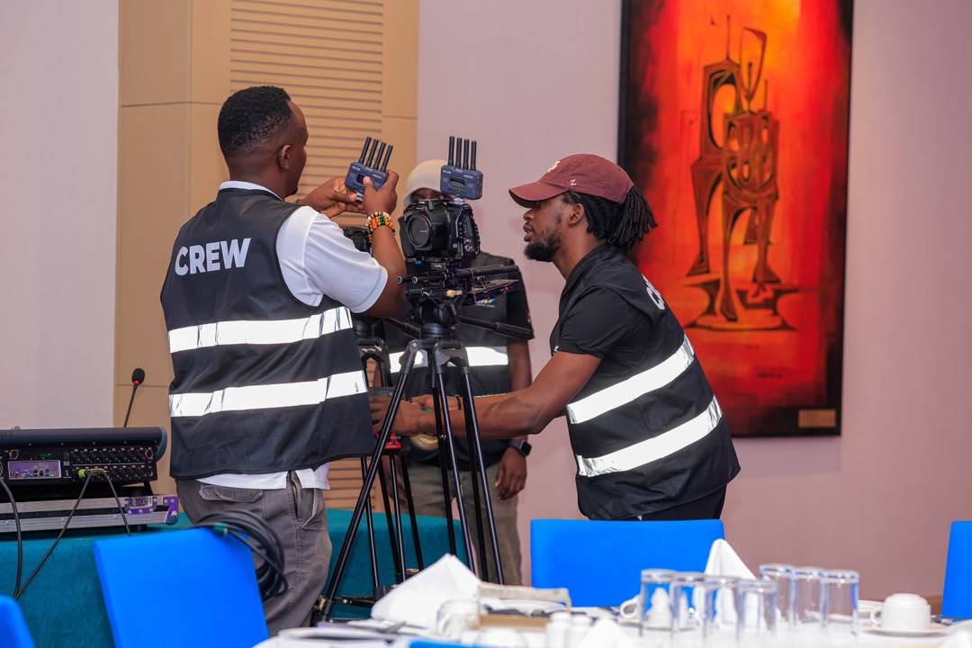 SautiPlus's tweet photo. Before the first frame, there’s the work of getting the room ready.

Our team has completed setup for the Balance The Boat premiere at Kampala Serena Hotel.

Today, the documentary takes the screen. Follow live on @KwisoTV_ via @mtntvafromobile .

#BalanceTheBoat https://t.co/sWJMLXOlKo