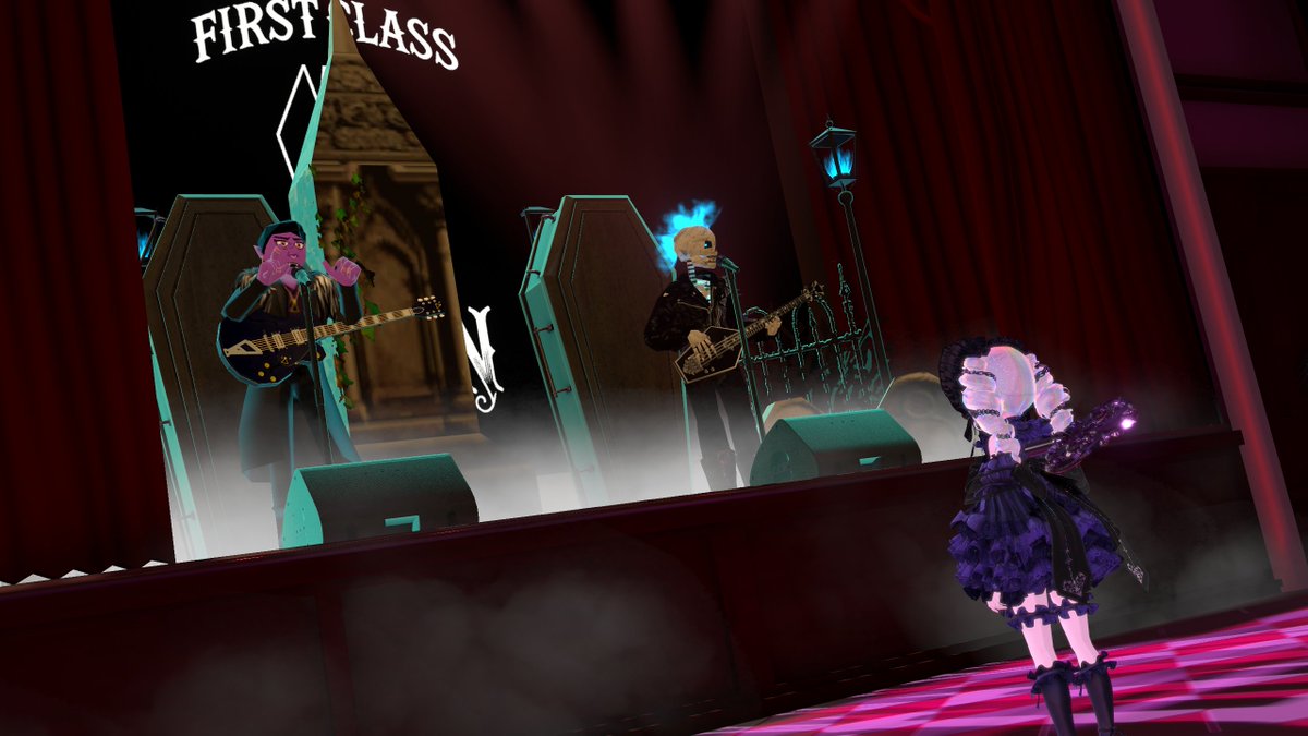 RatanakVRC's tweet photo. The event was packed and had a lot of great performer in this!

#SDMP_VR #vrchat https://t.co/Vr7vKqVulS