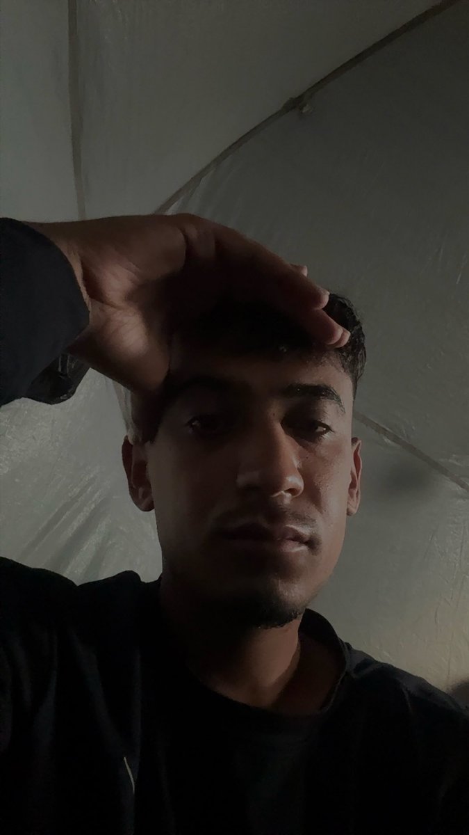 mahmoouddj's tweet photo. Do you know dear reader 🆘

It requires me $50 a day to keep my family alive😔 in Gaza 🇵🇸

It is divided as follows
Drinking water $13
Food $23
Wood for cooking $14
Consider easing this daily burden

https://t.co/PfIIsBKISF https://t.co/LBcZhCIPwE