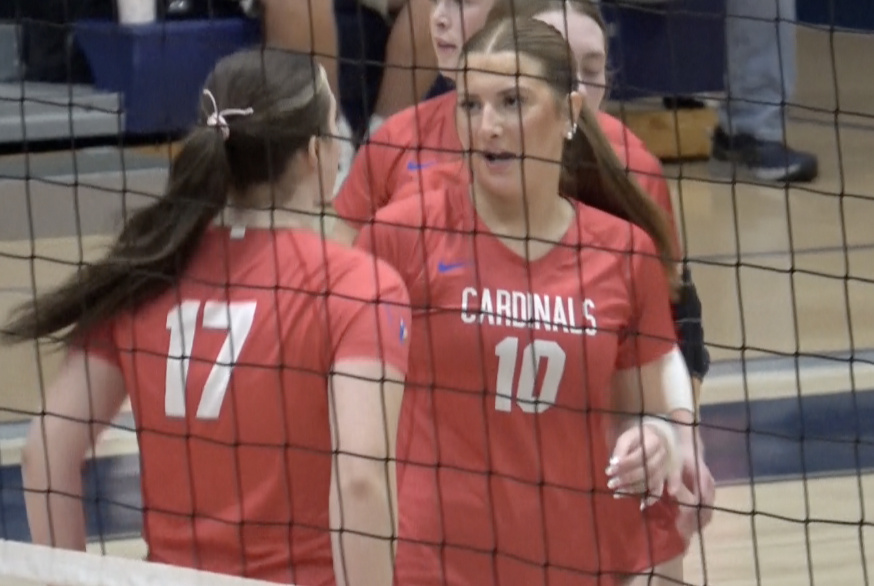 Channel1450com's tweet photo. Three sets was barely enough to decide a winner between Rochester and Pleasant Plains on Thursday night

This one went back and forth throughout and the highlights were incredible

Watch here now:
https://t.co/TcdvZ8FqI7 https://t.co/52Aoh4Ghl4