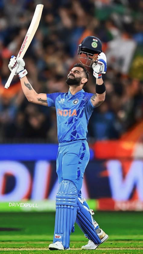 TheCineGuide's tweet photo. On this day, 23Oct 2022 :
One of the greatest innings of all time was played.💯🍿

Virat KOHLI = EMPEROR 🥶🥇

#ViratKohli𓃵 #GOAT https://t.co/ENFIHJghgI