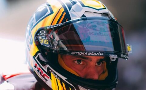 Paddock_GP's tweet photo. MotoGP, Incroyable mais vrai : « Joan Mir voulait prendre sa retraite fin 2026 »
https://t.co/ycENpqgXSe https://t.co/NLBS1TYqVk